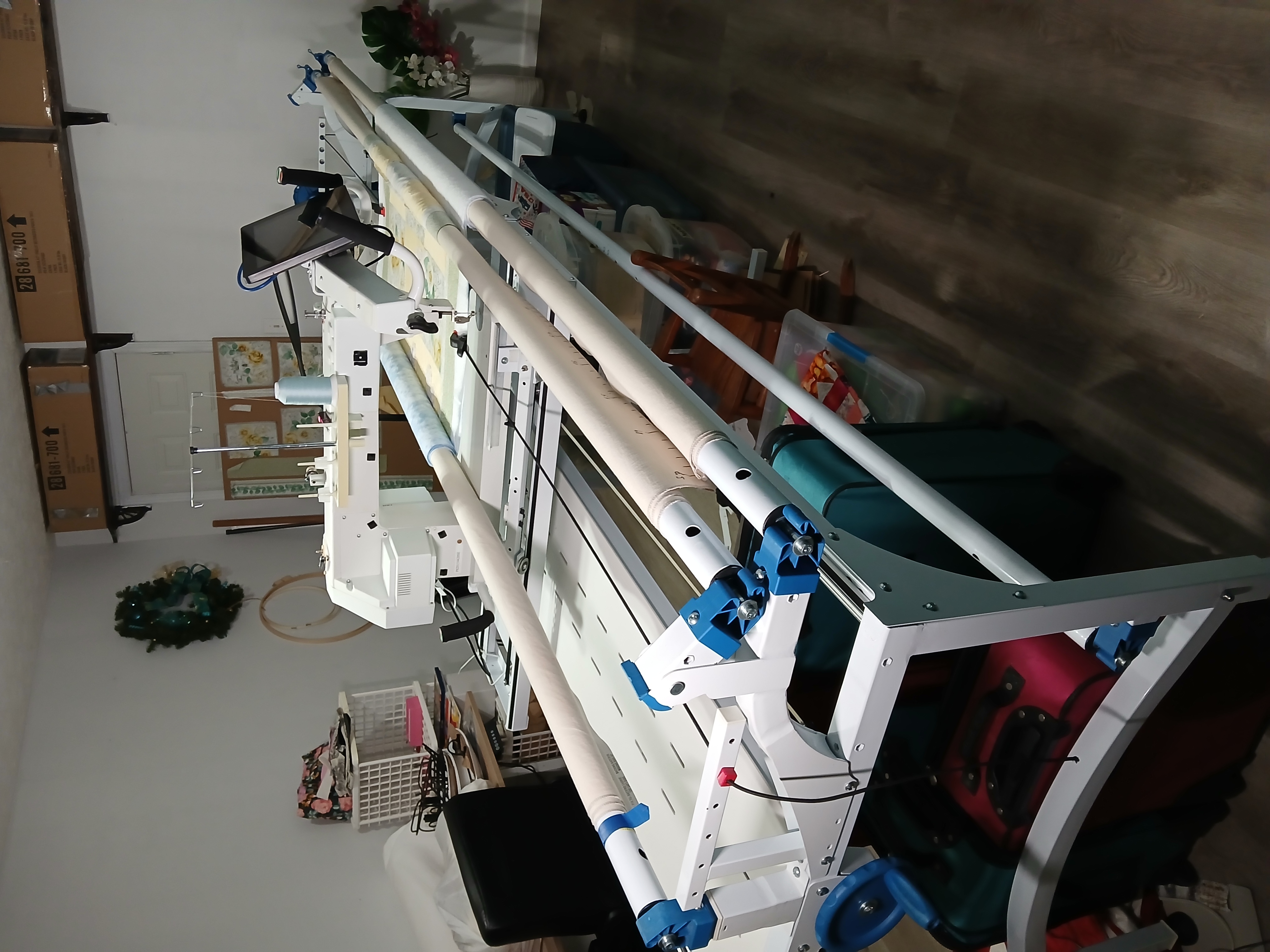 Longarm quilting machine set up and ready to quilt